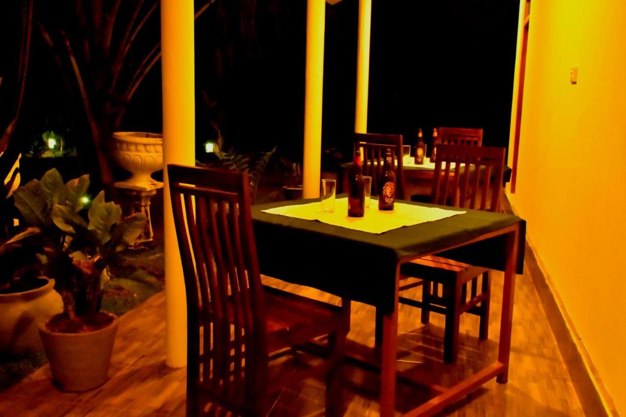 Little Ele Safari Lodge Удавалаве Екстериор снимка