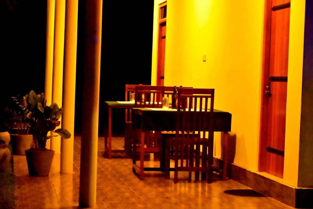 Little Ele Safari Lodge Удавалаве Екстериор снимка