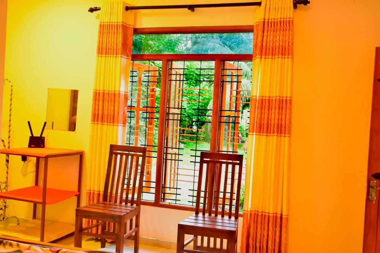 Little Ele Safari Lodge Удавалаве Екстериор снимка
